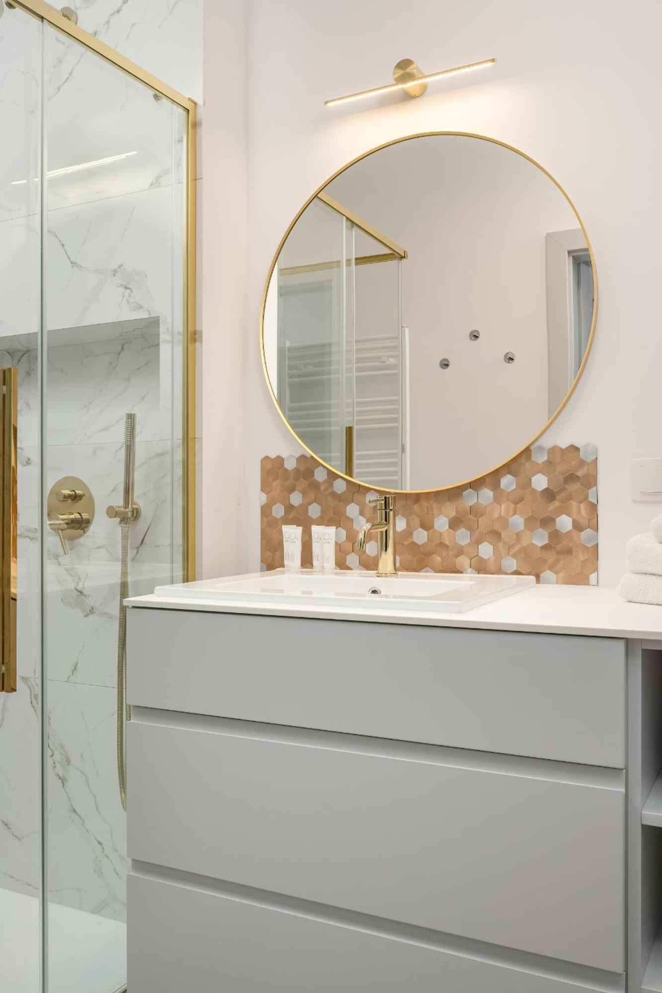 Michalczyka Stylish Apartment With Parking In The City Center Of Wroclaw By Noclegi Renters Exterior foto